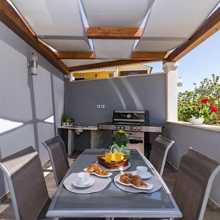 Vila Sunny Galizana